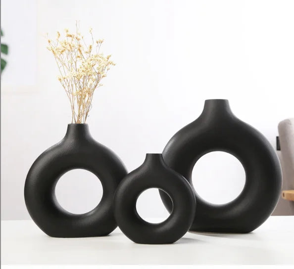White Ceramic  Modern Home Round Matte Pampas Flower Vases Minimalist Wedding Dinner Living Room Office Table Decorative Vase